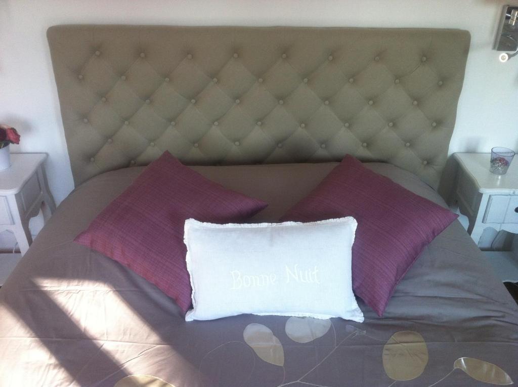 O Mylle Douceurs Bed & Breakfast เลอโครทัว ห้อง รูปภาพ