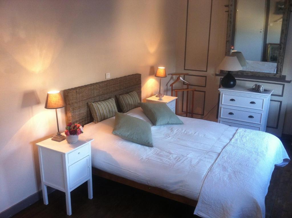 O Mylle Douceurs Bed & Breakfast เลอโครทัว ห้อง รูปภาพ