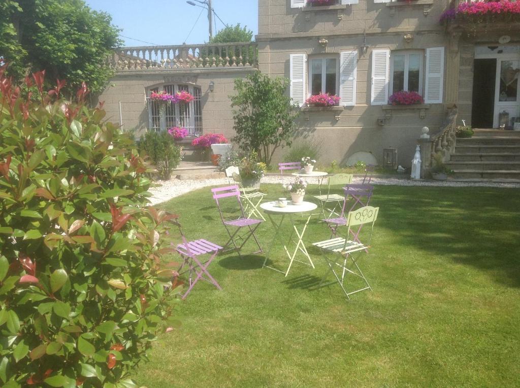 O Mylle Douceurs Bed & Breakfast เลอโครทัว ภายนอก รูปภาพ